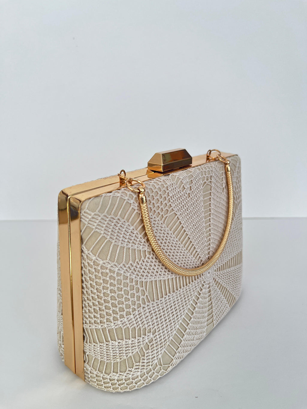 Handmade Lace Clutch Bag – Elegant Evening Purse | El Yapımı Dantel Çanta – Zarif Gece Çantası